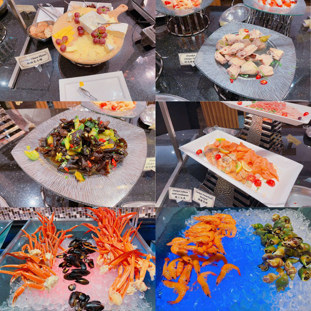 8月至12月推出「海鮮狂歡饗宴自助晚餐」，以日韓海鮮美食為主題，主打即開生蠔、冰鎮海鮮、即點即煮自選海鮮市場、蒜蓉辣椒焗蠔等等，岩哂鍾意食海鮮既我地