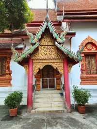 Wat Puak Taem