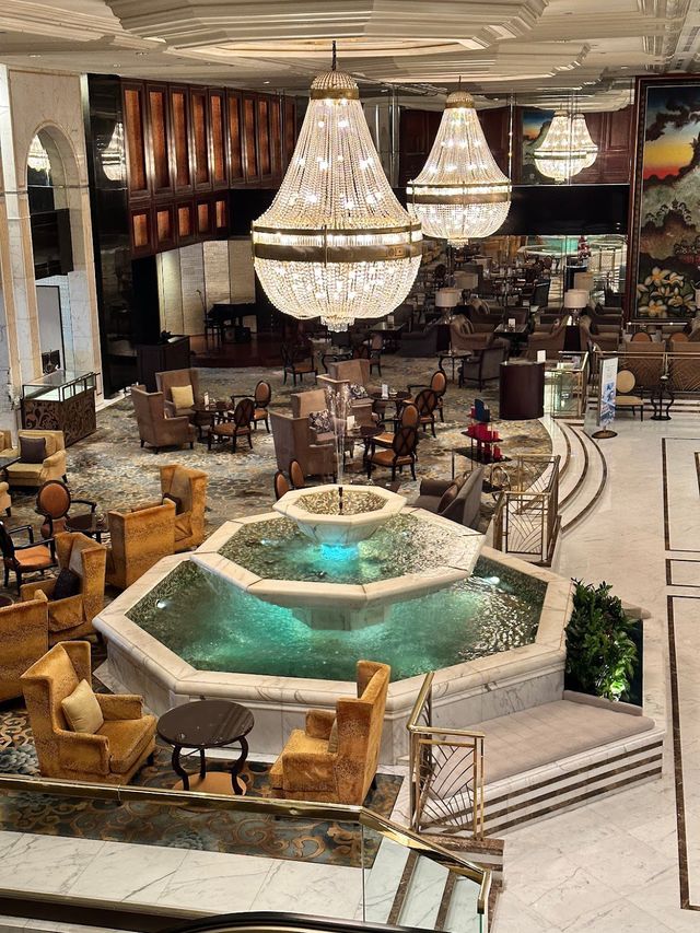 Kowloon Shangri-La, Hong Kong 🔥✨