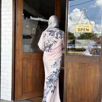 มานั่งกินบิงซูที่ Small Room ตือเบาะยะลา