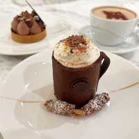 【ベトナム🇻🇳】ベトナム発祥の高級チョコレートカフェ🍫