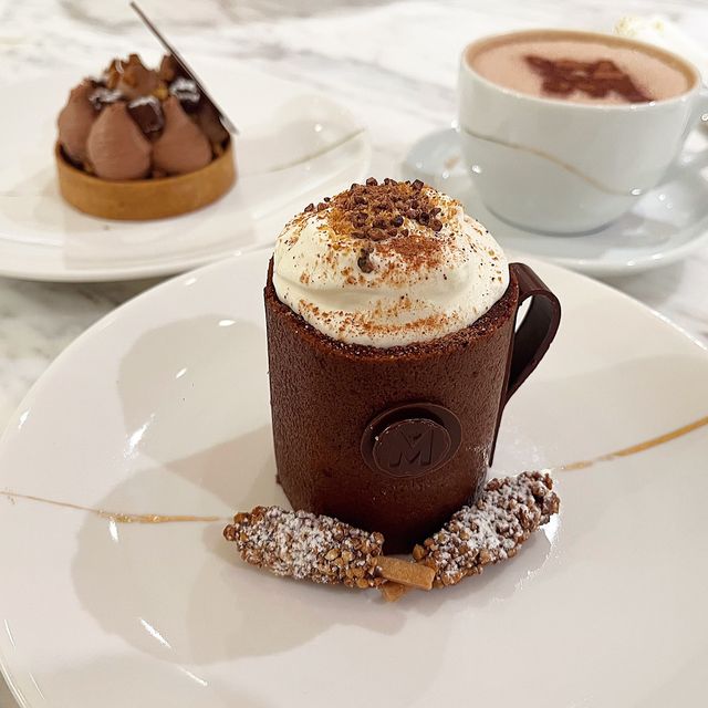 【ベトナム🇻🇳】ベトナム発祥の高級チョコレートカフェ🍫