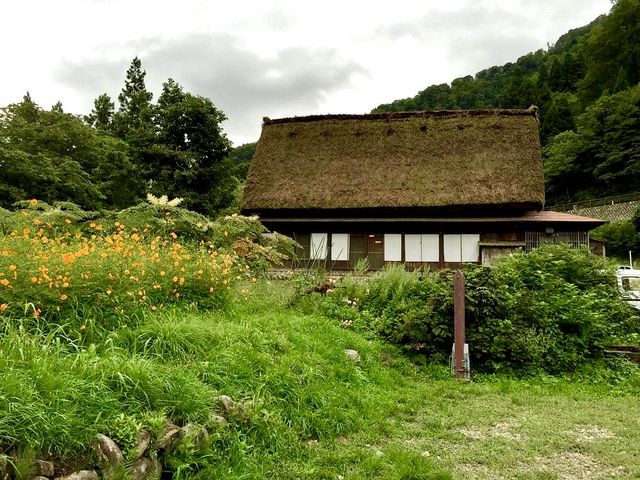 The Gassho-zukuri village of Ainokura