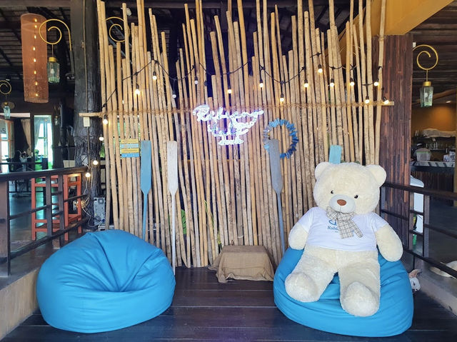“ระเบียงทะเล” ร้านอาหารวิวสวย ริมทะเลบางปู