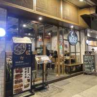 人情味小店💕💕必食酸菜魚、串燒