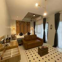 YOLO Bangkok Boutique Hotel