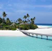 Exclusive resort  with underwater restaurant