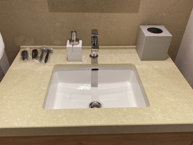【沖縄】アクセス抜群！オシャレホテル🏨