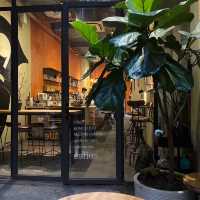 【ベトナム　ハノイ】おしゃれで本格的コーヒーのカフェ　📍blackbard coffee
