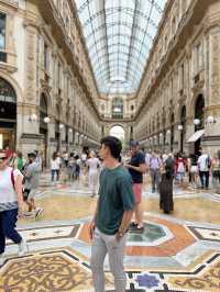 สุดยอดแหล่งแบรนด์เนม Galleria Vittorio Emanuele II