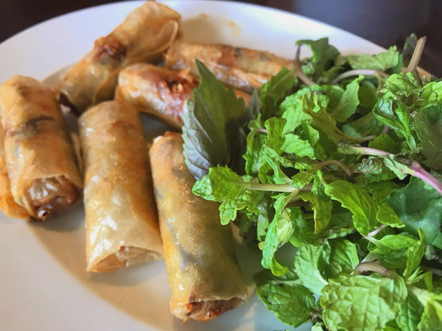 베트남 - 다낭 마담란 맛집 추천 다낭 한강 산책코스까지!