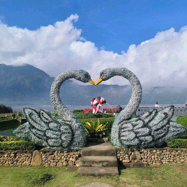 Breathtaking View Of Ulun Danu Beratan Temple
