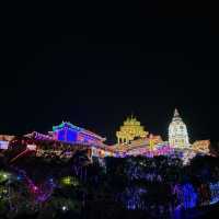 mesmerizing lights display at kek lok si penang