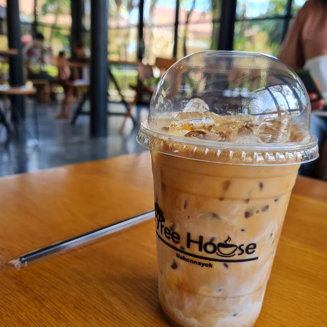 Tree House Cafe นครนายก