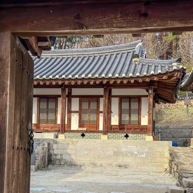 韓国伝統家屋の美しさが伝わる船橋荘