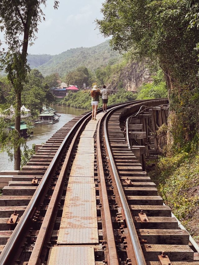 ☘️ ทางรถไฟสายมรณะ 