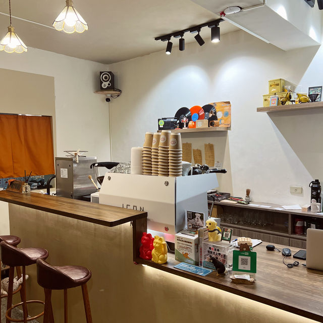 無咖啡 More Cafe