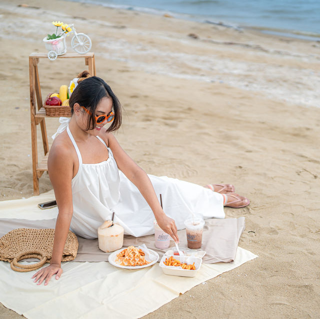 ที่พักติดหาดพัทยา-นาจอมเทียน สระสวยมาก🏝️