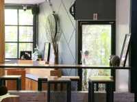 มาทานกาแฟที่ Casa and cafe De Nadi