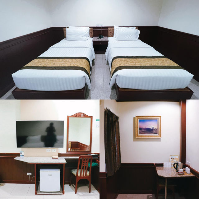 โรงแรมนาถสิริ  เรสซิเด้นซ์ 