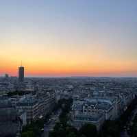 Sun-Kissed Splendor: Arc de Triomphe's Twilight Majesty