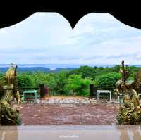 วัดสิรินธรวรารามภูพร้าว วัดสวยอุบลราชธานี