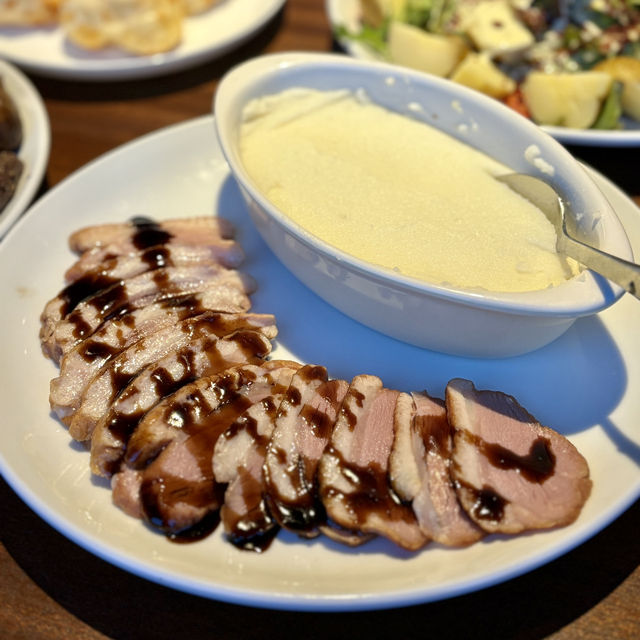 【大阪・梅田】大人気のシュラスコ食べ放題「夜景 シュラスコテーブル 梅田店」