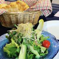 【山梨 清里】英国の旧家を思わせるプチホテル アンティーク 高評価のお料理