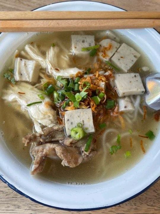 ร้าน..โกเผือกโกดำ