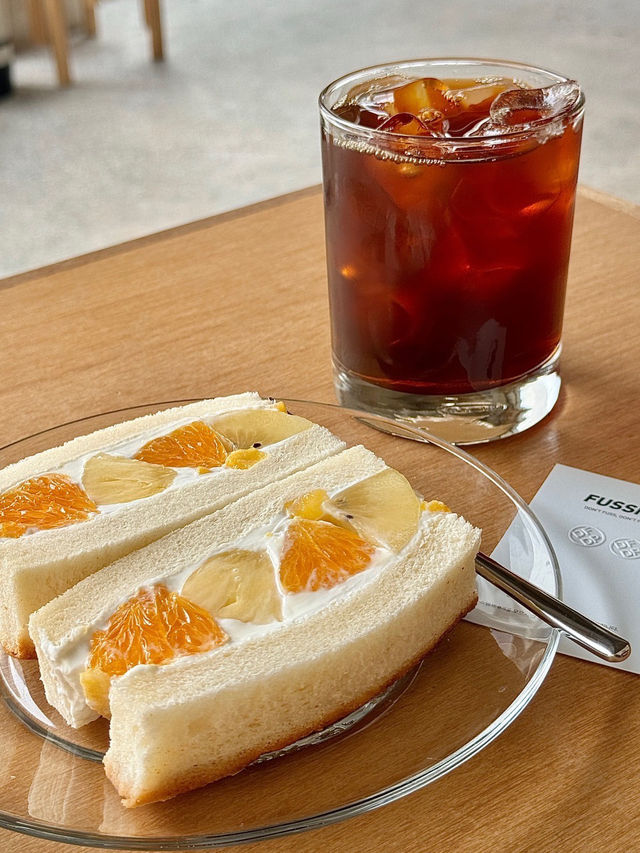 😚🧸군자역 능동 조용한 동네 카페 퍼즌트 