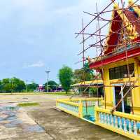 วัดเกาะลอย