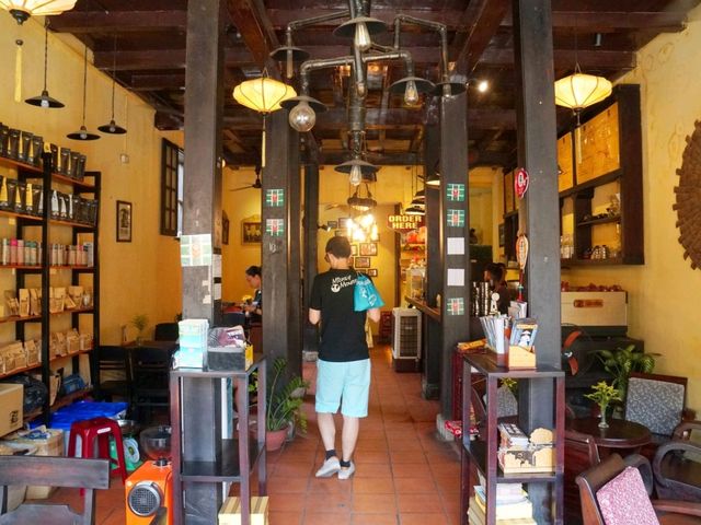 Faifo Coffee คาเฟ่ฮอยอัน เวียดนาม