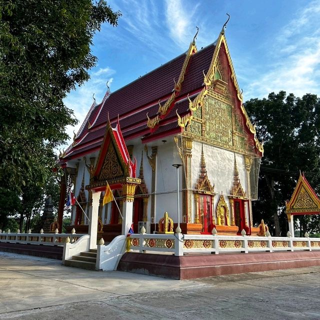 สักการะหลวงพ่อพิธ ด้วยจิตศรัทธาที่เมืองพิจิตร