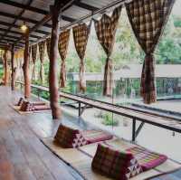 เรือนปลาทู คาเฟ่