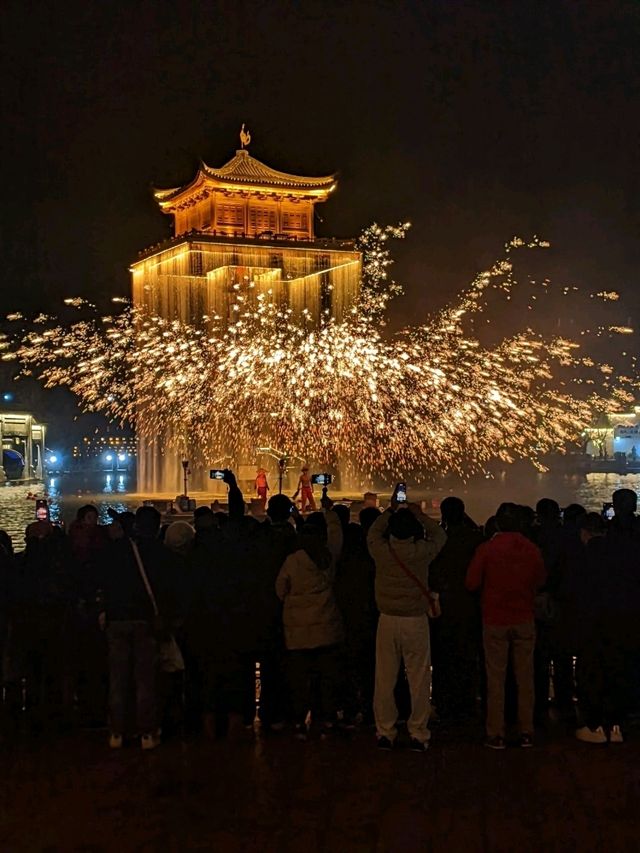 婺女飛天、懸空金閣，新興網美打卡勝地：婺女州度假區