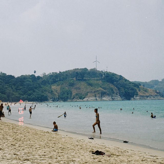 หาดป่าตอง, สุรินทร์, ในหาน ภูเก็ต