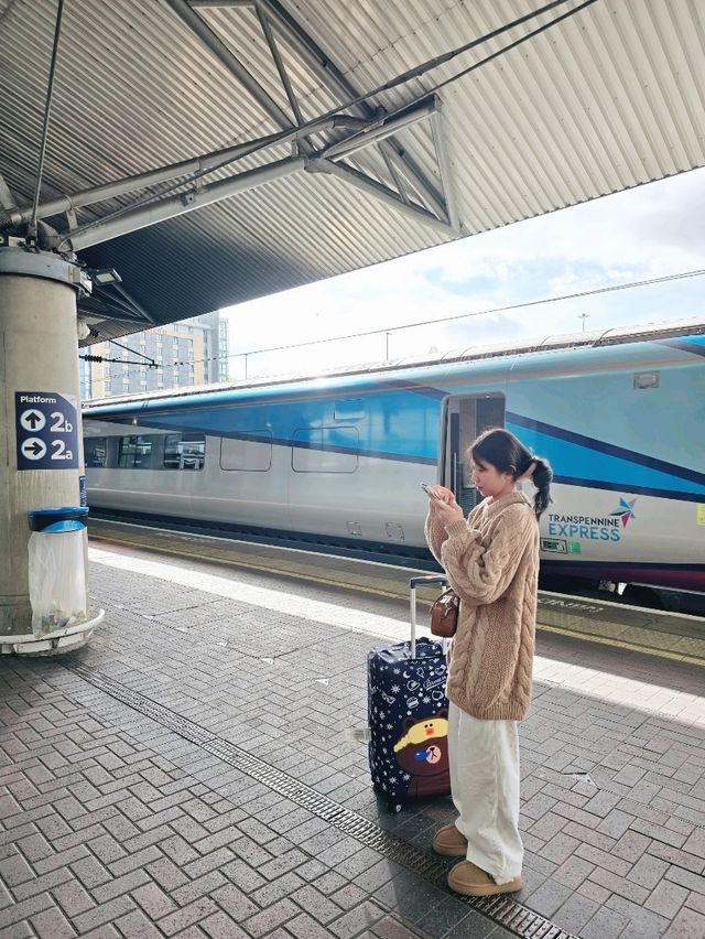 ถึงสนามบิน Manchester แล้วพร้อมเดินทางเข้าเมือง😁