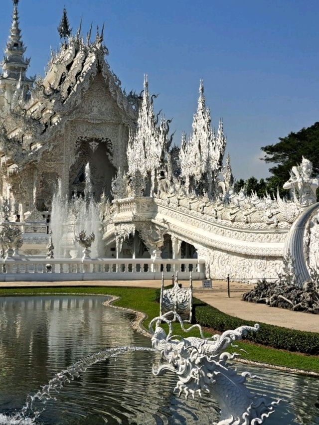 วัดร่องขุ่น เชียงราย