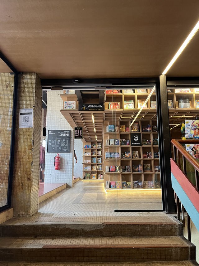 🇲🇾 BookXcess 📚 ร้านหนังสือสุดเท่ใน KL 