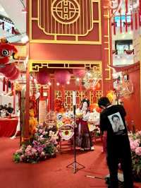 GONG XI, GONG XI ! FIERY RED FESTIVE VIBES IN PAVILLION MALL