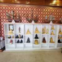 พระมหาจักรพรรดิ์ ศาลาสำเร็จสมปรารถนา