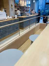【原宿】moo - 広々したオシャレカフェを路地裏で発見 -