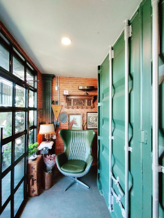 คาเฟ่ สไตล์ฝรั่งเศส : French House 