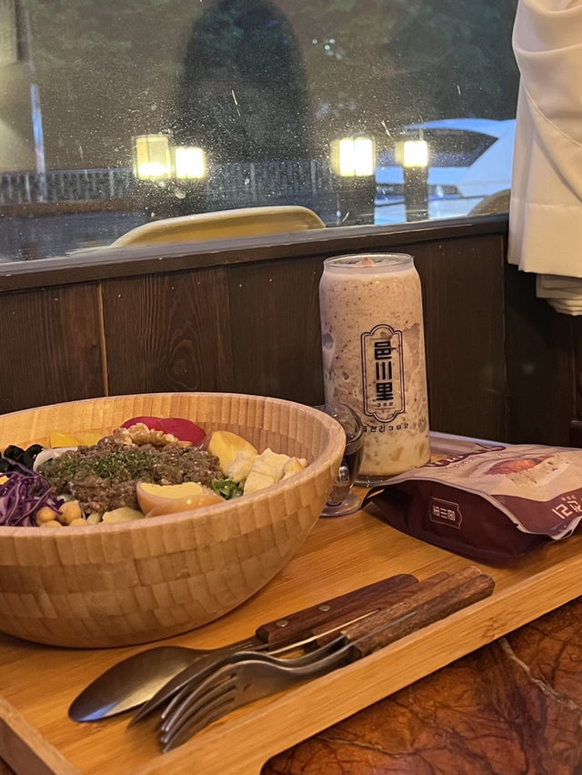 청주 여행 추천! 아늑하고 분위기 좋은 포케 맛집🌿☘️