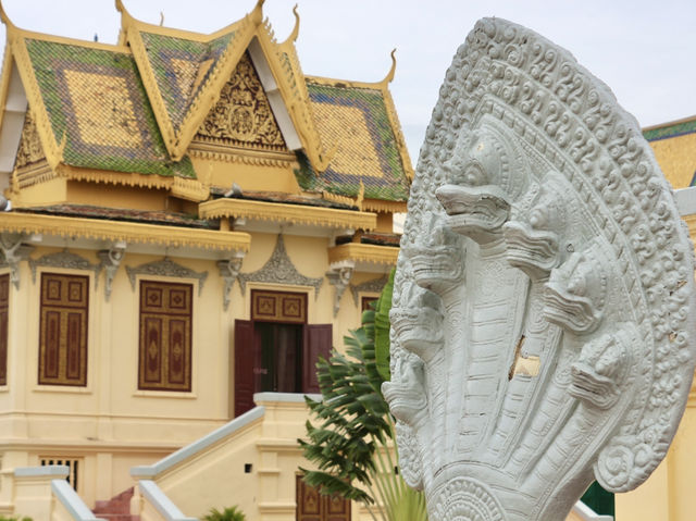 A Glimpse into Royal Grandeur – The Royal Palace of Cambodia