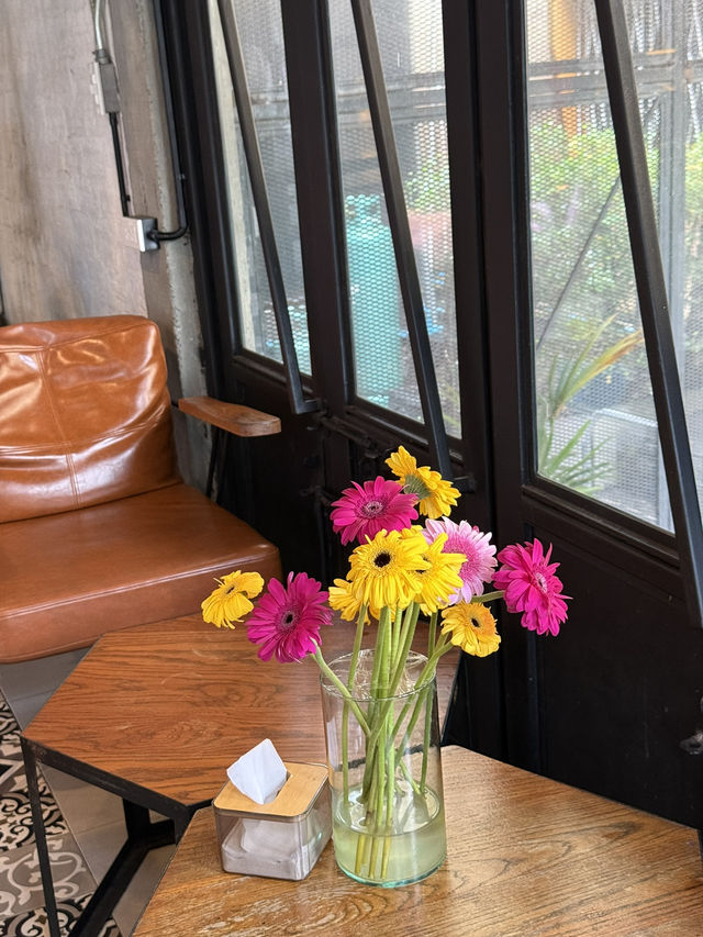 OWLY CAFE PATTANI คาเฟ่ที่ต้องลอง
