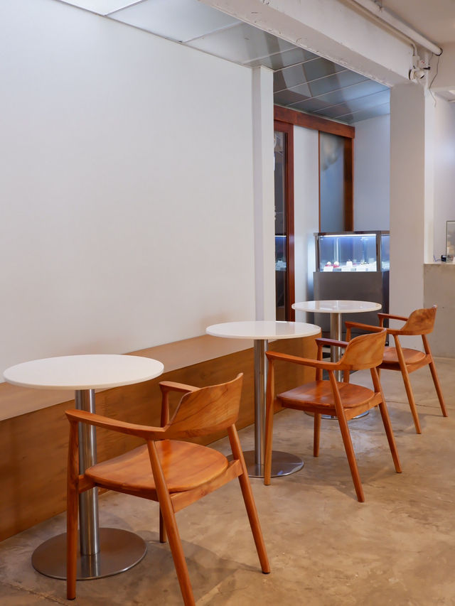 คาเฟ่ใกล้หาดกมลา sync coffee bar & roastery ☕️