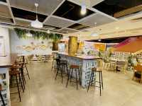 Food City at Avenue K: A Feast for the Senses