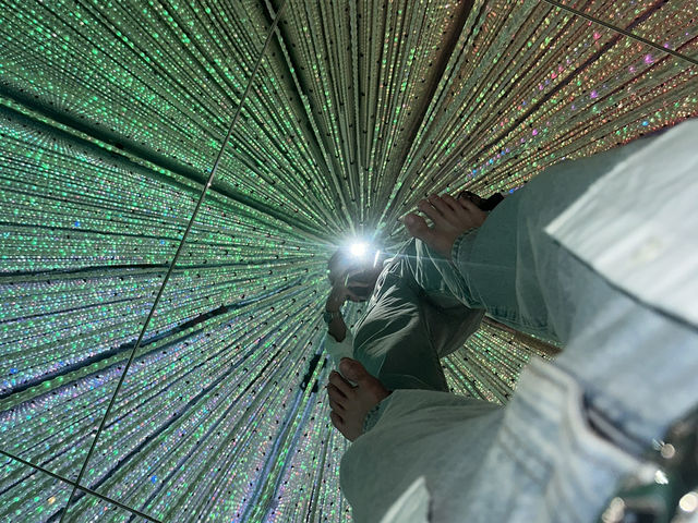Step Into Another Dimension at TeamLab Planets Tokyo Step Into Another Dimension at TeamLab Planets Tokyo