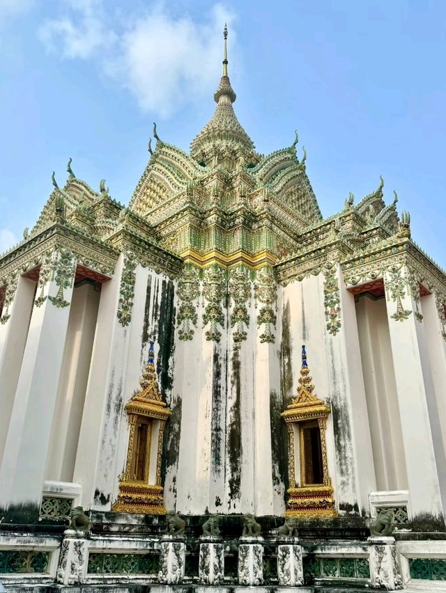 Must-See Highlights at Wat Pho 🌟